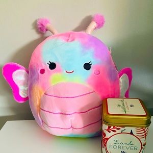 8” Iris Squishmallow🦋 Get her before she’s gone!